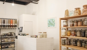 Helpful Tips for Keeping Your Retail Shop Clean & Organized Helpful Tips for Keeping Your Retail Shop Clean & Organized